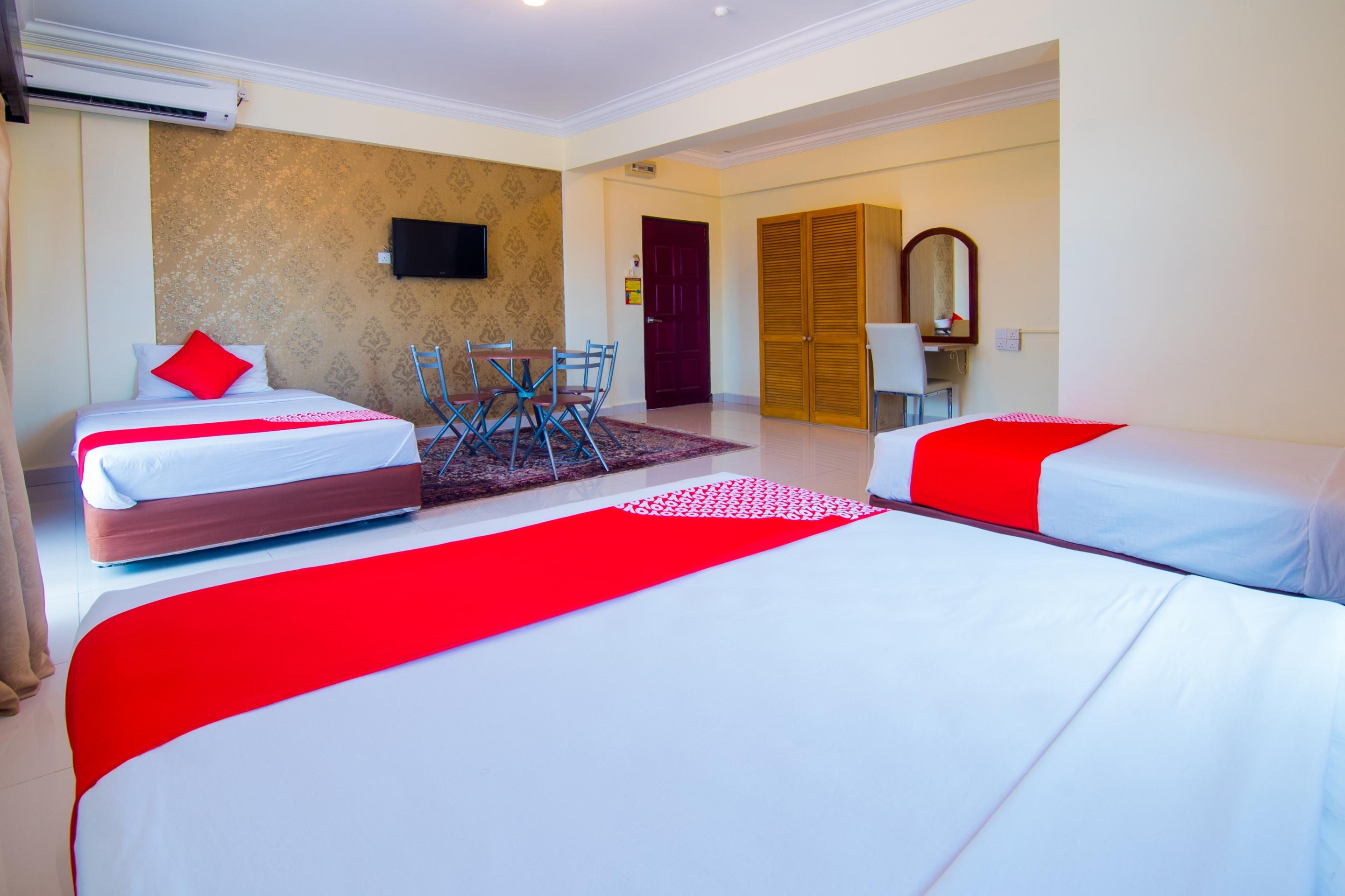 Sea Princess Hotel Телюк Баганг Екстер'єр фото
